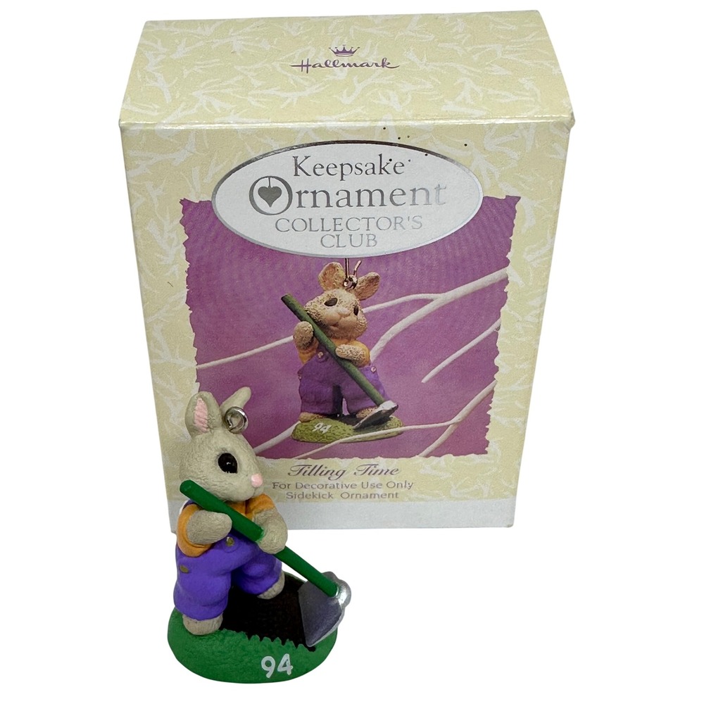 VTG Hallmark Keepsake Ornament Tilling Time Bunny Rabbit Purple Garden QXC825-6